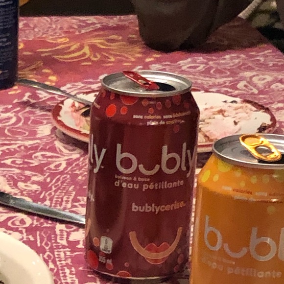 Meet your Posher, H - Picture 1 of 1